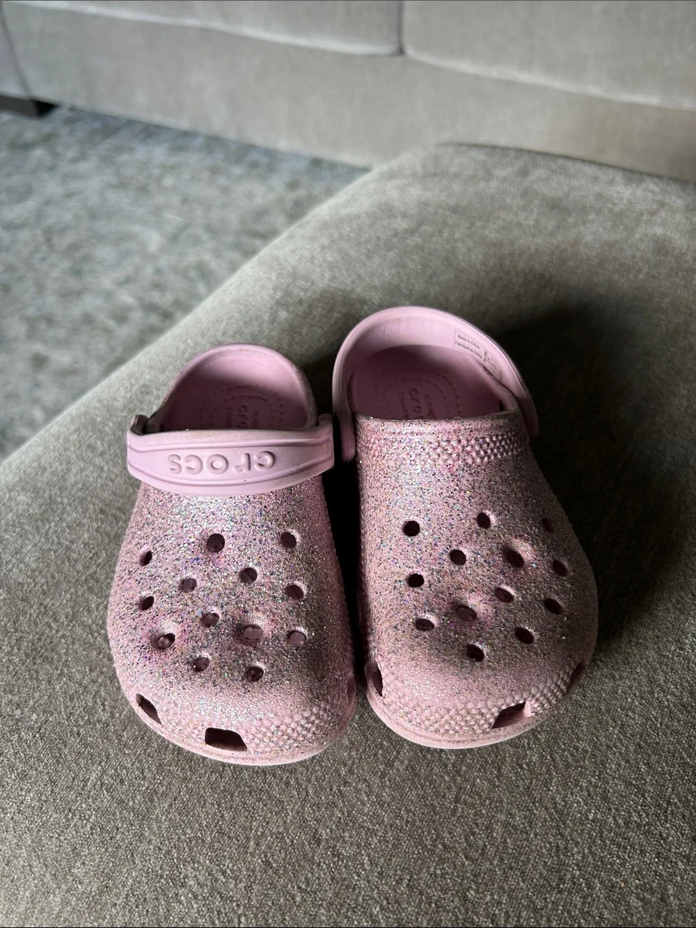 CROCS Kids Glitter Classic Clog in Light Pink